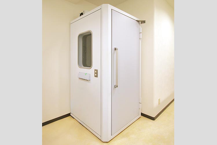 簡易聴覚検査室