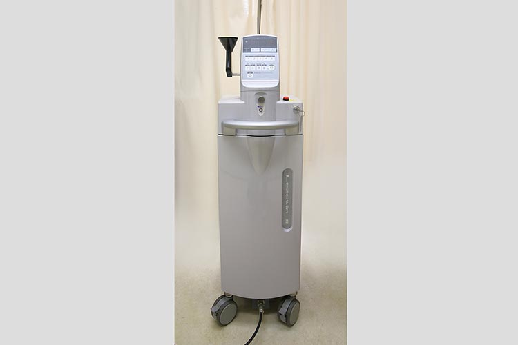 炭酸ガスレーザー